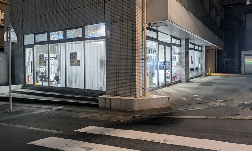 夜のスタジオ